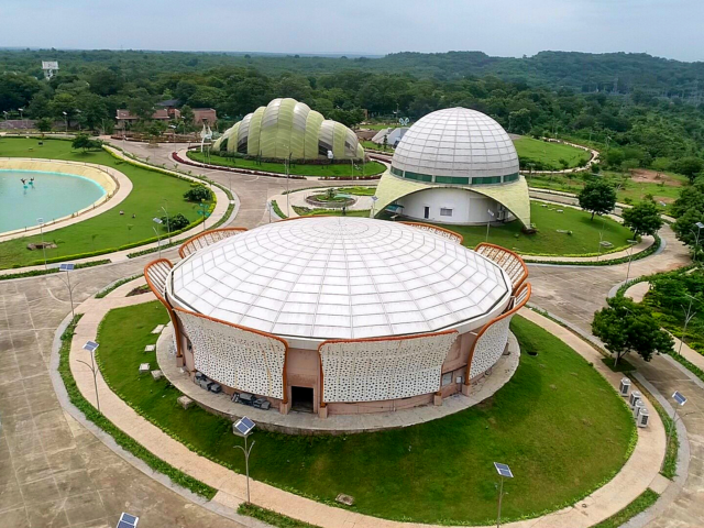 Shraddheya Shri Atal Bihari Vajpayee Botanical Garden-